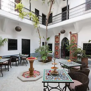 https://riad-lhena.marrakeshhotelsmorocco.com