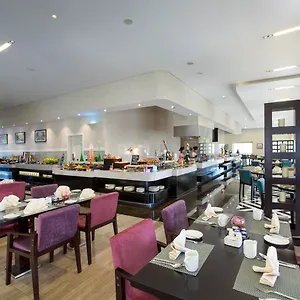 https://millennium-plaza-hotel-dubai.sharjah-hotels.com